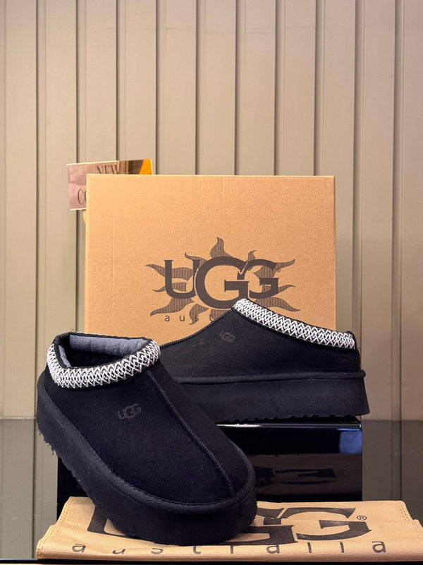 Ugg black new one